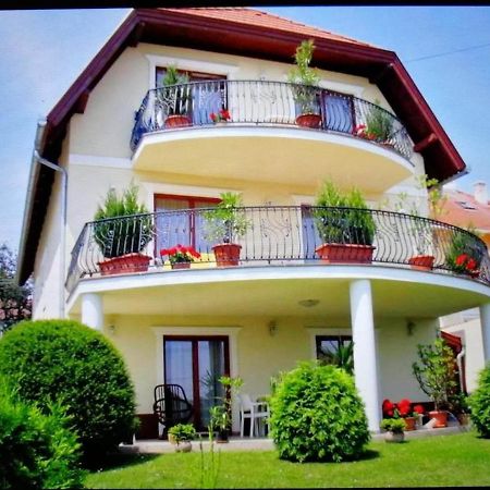Erika Apartmanhazak Hévíz Dış mekan fotoğraf
