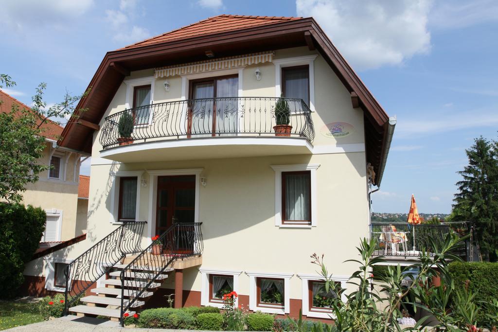 Erika Apartmanhazak Hévíz Dış mekan fotoğraf