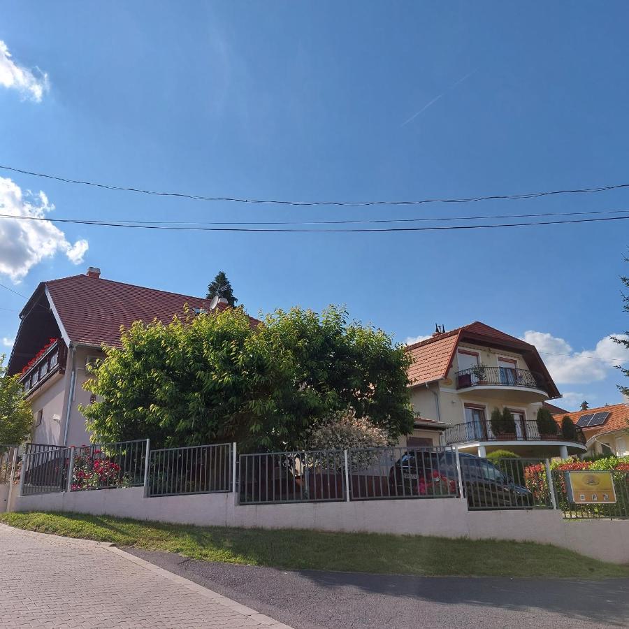 Erika Apartmanhazak Hévíz Dış mekan fotoğraf