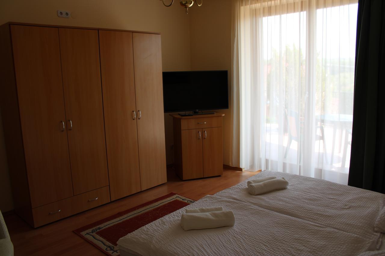 Erika Apartmanhazak Hévíz Dış mekan fotoğraf